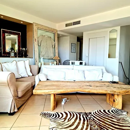 Les Voiles, Beach Villa, Vue Mer Panoramique, Piscine Privee, Ascenceur * Cannes